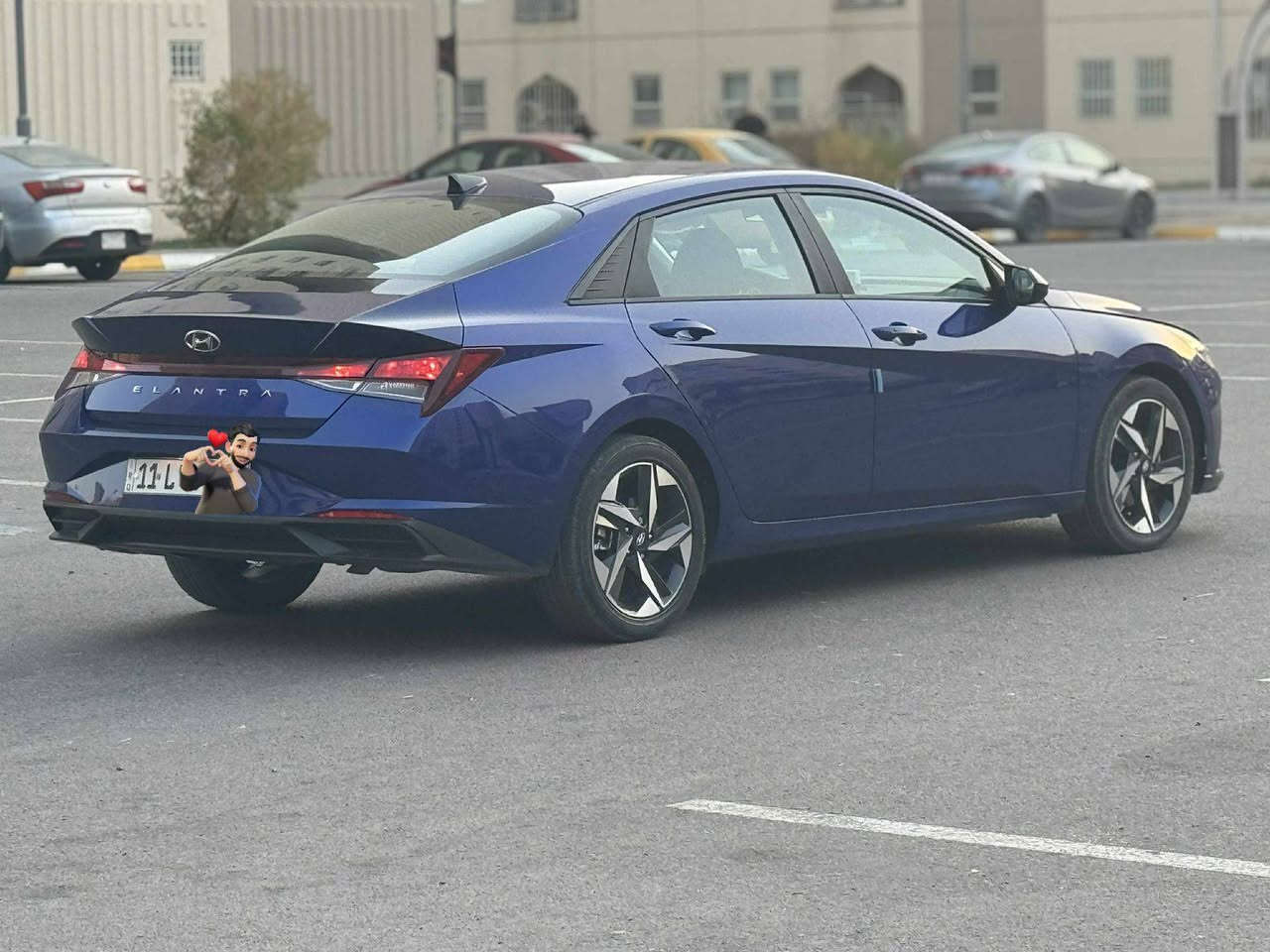 النترا ۲۰۲۳ وارد امريكي
ماشية : ٣١٠٠٠ ميل / اللون ازرق

رقم بغداد

حادثها بابتين ايمين ) بدون اريباك ( سليم / صور حادث موجودة

المواصفات : بصمة / تشغيل عن بعد / فول تحكم استيرن / مود درايف / اوتو بريك / اوتو ستارت / مانع انحدار / رادارت / رادار نقطة عمياء / شاحن وايرليس / اوتو هولد / محرك ۲۰۰۰ دوش /شاشه دیجتال

السعر ١٦٣٠٠ دولار يعني شده و ٦٣ ورقه وبيه مجال بسيط العنوان بغداد الكرادة

للتواصل *********** وتس اب موجود
