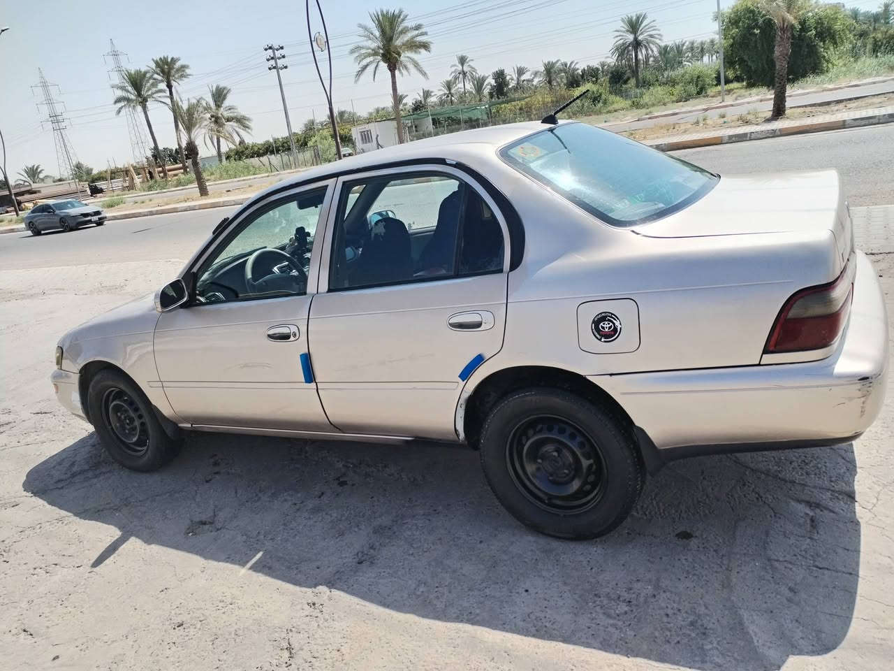سلام عليكم  للبيع كورلا موديل ٩٧ أمريكي رقم بغداد ابسمي مشروع وطني سياره بدون صبغ تخم تاير جديد صدر امامي خلفي جديد محرك 1800 لاصرف ولا بخار تبريد شغال  كهربائيات كله شغاله عرفه سياره جديده على وضع الشركه مكاني صلاح الدين ***********
