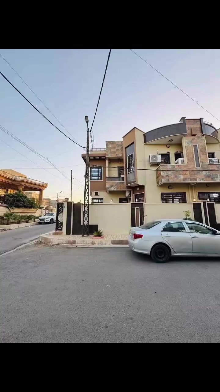 السلام عليكم

للبيع دار في حي الحدباء مع الأثاث 🏡✨

📍 الموقع: حي الحدباء – موقع مميز
📐 المساحة: 130 متر (ركن)
🏗️ البناء: حديث – فول تشطيب
📄 السند: طابو سكني ملك صرف
🏠 التفاصيل:
▪️ طابقين
▪️ 4 غرف نوم
▪️ هول
▪️ استقبال
▪️ مطبخ
▪️ صحيات

💰 السعر: 230 مليون

📞 للاستفسار:
***********
***********

📌 مكتب نقوش للاستثمار العقاري
نستقبل عروضاتكم في أغلب مناطق الجانب الأيسر

🔗 لمعرفة الأسعار انضموا لقناتنا على التلكرام:
https://t.me/nukosh97
