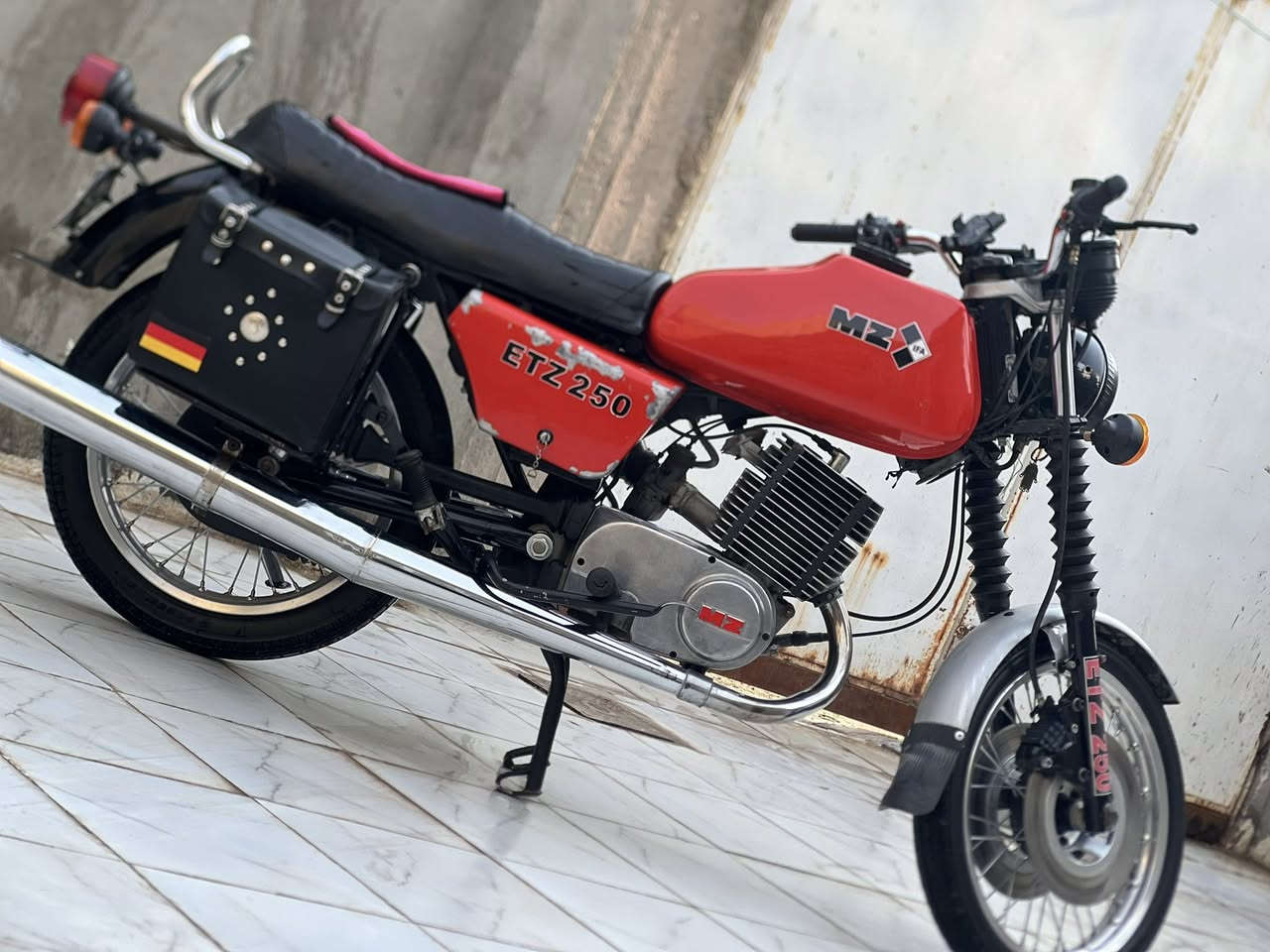 سلام عليكم اخوان ماطور للبيع موديل1982 اصولي مطابق شاصي وسنويه سايز3 بدون لحيم عنواني نجف مشخاب  للأستفسار ***********
