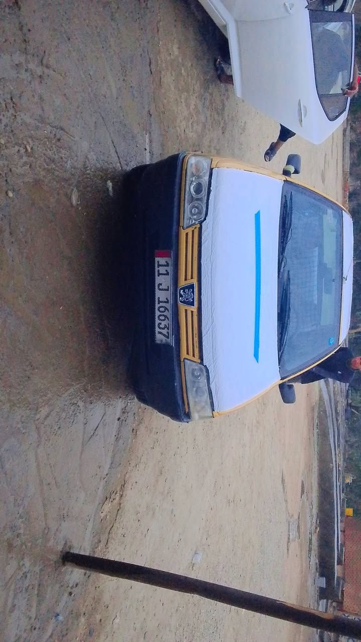 سلام عليكم اخوان بيجو روئ بسمي رقم انكليزي بغداد مشروع وطني تحويل أي وقت امصفره هيه  وغرامات محرك زين تخم تاير
سعره 18ورقه مكاني سماوه قضاء الرميثه 
***********
