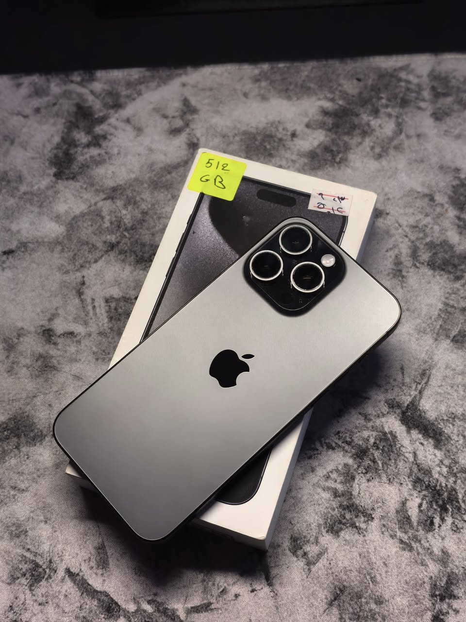 السلام عليكم
ايفون 15 برو ماكس ذاكرة 512 
ضمان ماستر شرق اوسط
لون اسود تيتانيوم
جهاز جداً نظيف نظافة 100%
البطارية 100% 
مكفول من الشخط ومداخل صيانة 
الجهاز على ايدي من اول يوم واستعمال شخصي بسيط 
كل التفاصيل بالصور وميتقارن ويه الاجهزة الي تنعرض 
الجهاز للبيع او المراوس مع 17 برو ماكس او 16 برو ماكس

التواصل : ***********
