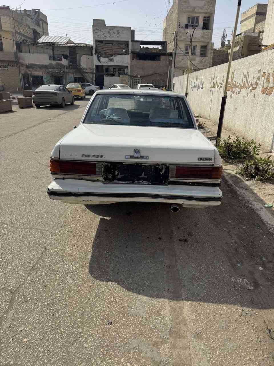 السلام عليكم
سوبر1982لبيع 

 سياره حلوه كامله 

رقم نكليزي بسمي شرط التحويل 

بس بيهه ملاحضات بصيطه 

كير مكينه بطه اوتاماتيك

مكان بغداد شارع حيفا

سعر35بيه مجال 

رقم ***********

***********
