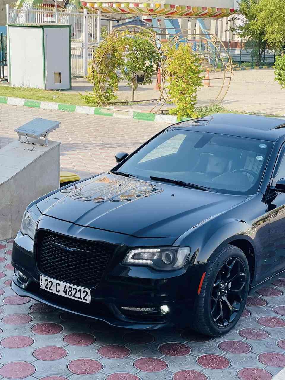 يالله السلام عليكم 
السعر 189 وبالعافيه ع ياخذه 
كرايسلر اوباما S300 فول بنوراما 
موديل 2016 داخله كلين تايتل 
رقم اربيل جديد تحويل + وكالة حسب رغبه
المواصفات 
بنوراما طكتين 
كشنات حضن S + تدفئة ىتبريد كشنات 
سستم صوت ( بيتس ) دمام صندوق 
شاشه كبيره 8 انج + كامره دواره 
دكمه سبورت 
شفتات ستيرن 
توووو ويل دفع خلفي 
تبريد ثلج 
عداد المسافة : 107 
السياره داخله كلين وساحب رقم شاصيه من ابو شواصي  وجايه بيه قطعه من امريكا تقرى دبل كود وبالعراق قطعتين صبغ  ( جاملغ امامي + باب خلفي ) بدون اي دواخل ولاايرباك ولاابد سياره كله شرط فحص سونر وين ميعجبك 
السياره جديده واحلا من صور وبدون اي نواقص وعليه عناية كامله بولش ونانو سيراميك 
السعر 189 وبالعافيه ع ياخذه 
بيع فقط واعتذر عن المراوس 
*********** اتصال 
*********** وتساب

