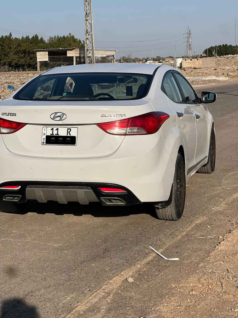 السلام عليكم النترا موديل 2012 خليجي بيه صبغ فقط قطعتين الجاملغات الاماميه فقط رش بدون دواخل 
السياره جديده 
مكينه دوش 1800 جديده لاتنقيص ولا تبخير
كير مكفول
حداديه مكفوله
تخم تاير و تخم ويل جديد قبل يومين شادهن 
رقم بغداد الدولي باسمي 
بابل/قضاء المحاويل 
للتواصل/***********
السعر /108 وبيه مجال
