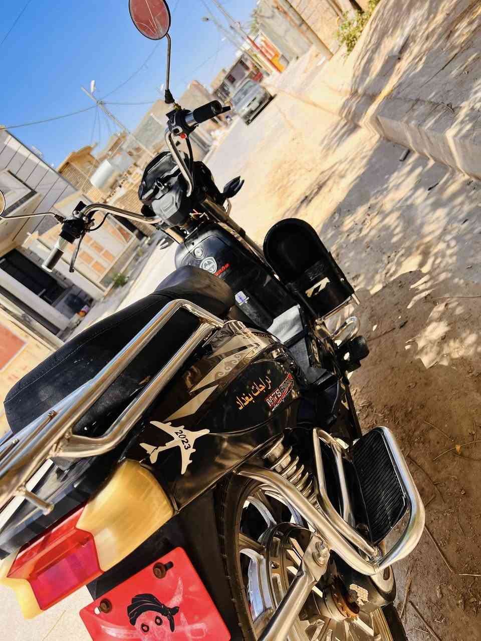 هارلي للبيع 
نضافه حلوه 
بطاريات ع الفحص 
جهاز نذار مانع السرقه 
السعر 325 وبي مجال 
***********
وتساب 
‭٠٧٥١ ٣٩١ ٩٤٦١
