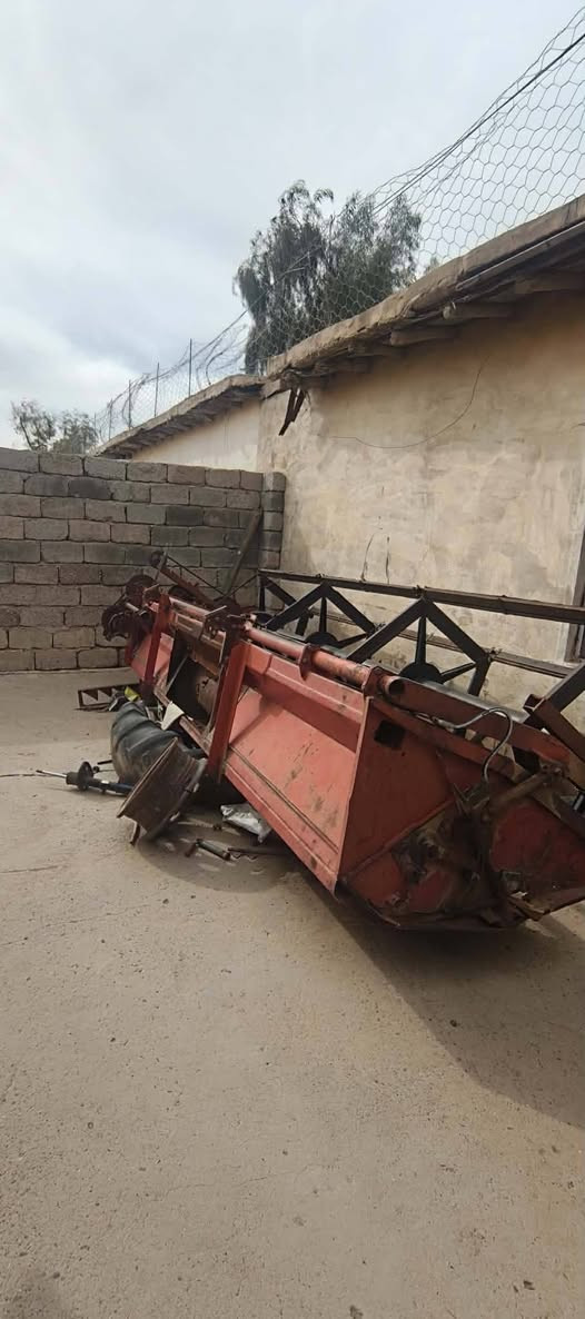 للبيع حاصده فوركسن موديل 89 السعر  7 مليون وبيها مجال ***********. 
0776963833
