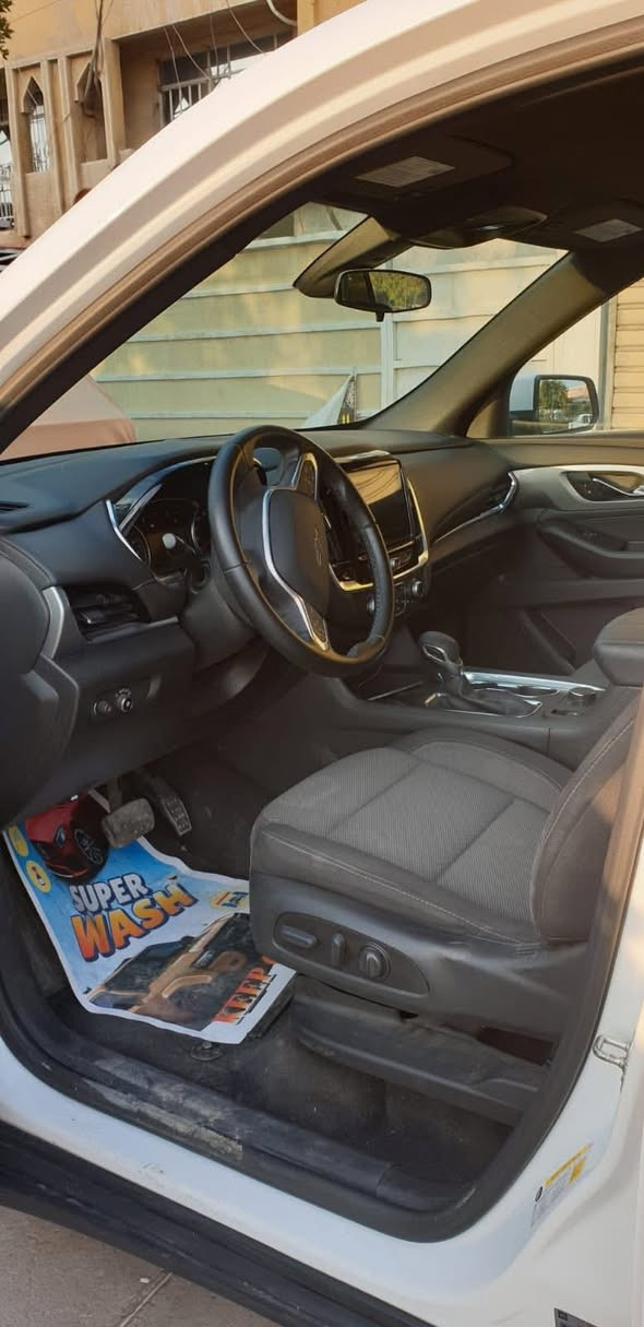 🟡اعلان رقم 28🚗للبيع شوفرليت ترافرس 2023 – LT / وارد امريكي 
     السعر/:- اطلب في التعليقات💲
     رقم صاحب السيارة/:- ***********📳
     العداد/:- 18،600 km 🚘

🔹 المواصفات:

🎨 اللون: أبيض أنيق
🚙 الفئة: LT
👨‍👩‍👧‍👦 7 ركاب – سيارة عائلية مريحة وواسعة
⚙️ محرك قوي واقتصادي بالوقود
❄️ تكييف قوي أمامي وخلفي
📱 شاشة وسطية + بلوتوث + Apple CarPlay / Android Auto
🛡️ أنظمة أمان متقدمة (ABS – Traction Control – Airbags)
🪑 مقاعد مريحة مع تحكم كهربائي
🧳 مساحة تخزين كبيرة جداً

🔴 السيارة نظيفة جداً، استعمال خفيف حادث خفيف بدون دواخل، بدون مشاكل

🔶العنوان/:- بغداد/ شارع فلسطين
#شوفرليت_ترافرس
