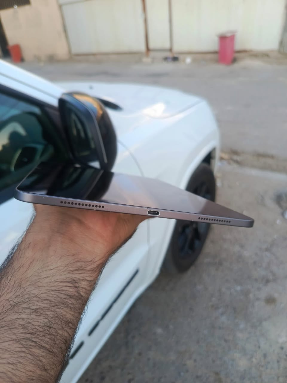 السلام عليكم....
ايباد 11 برو 
مودل 2020
ذاكرة 512
البطاريه 84
شاحنه اصليه
السعر 500 الف

الايباد نظيف ومستخدم قليل
مواصفاته معروفه بدون ما اذكرها 
بي فقط زر القفل طامسه جوه لكن غير موثر على عمل الايباد


**إذا كنت صاحب هذا الإعلان وتريد حذفه لأي سبب، رجاءا أرسل رسالة إلى الدعم الفني**