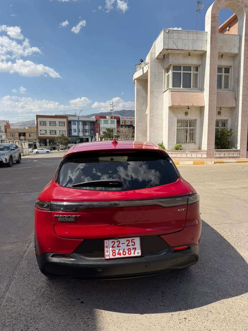 دوج هورنيت موديل2024
ماشي1000ميل
سوبخ جملغ خلفي شبر باب
ارباكات كل سليمة
ماسوات Gt
سعر 130$ ورقة
تلفون***********
