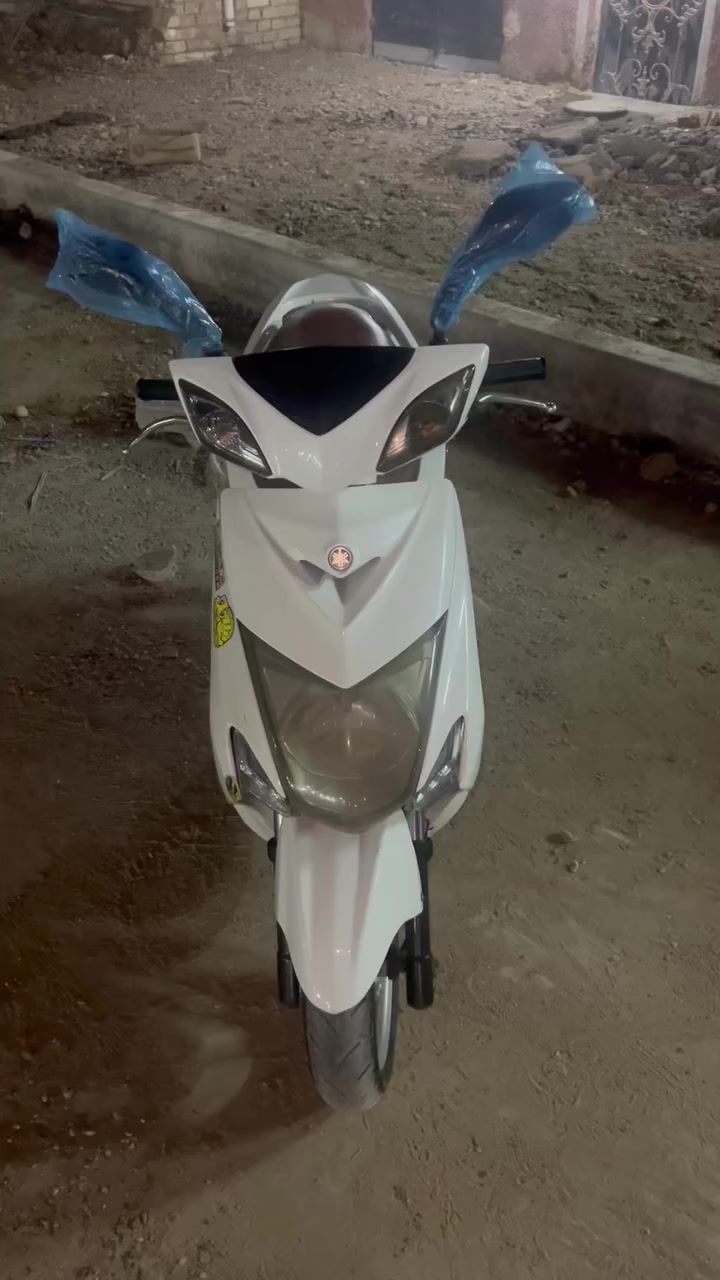 دراجه سكنس ياباني للبيع سعر 1و200وبيها مجال دراجه كلها بلاديه مكاني بغداد ***********
