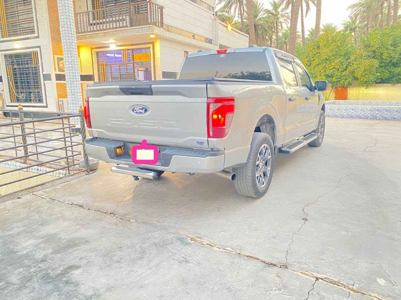 سلام عليكم فورد8F150سلندر  موديل 2024وارد امريكي حادثه بدي بلصفاح  وكلش خفيف محرك وكير وشاصي كفاله  لقماره مكفوله  كفاله عامه من كلشي  رقم سليمانيه بسمي تحويل ثاني يوم بيه كتاب تضليل رقم وهز وسنويه وكتاب تضليل كله جديد مكان سياره بغداد قرب جسر المثنى  سعرها اتصل بيك خير وتدلل *********** بي وتساب
