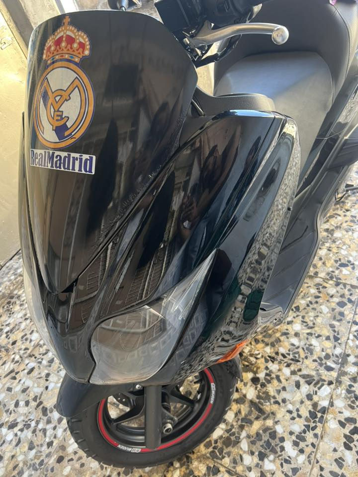 سلام عليكم فورزه 0/10 مراوس او بيع كله مكفول وبلادي ماشيه 20الف جديده وممتعوبه ماطلع بيهه للكهوه بس حماوه بلادي مسجل بلادي بس بي خلل ماعرفه شنو قبل يومين طفه لمسجل 7نمر 4تحويلات s7 مكاني زعفرانيه لسعر 19/ورقه ***********@إشارة
