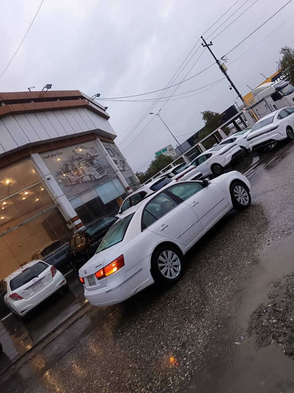 سلام عليكم سوناته خليجي الامقدس بيض فول مواصفات بيه قطعه صبغ وحده فقط باب خلفي بدون داخل شراط مكينه 2400سياره جديده وجاهزه على اخر حبيه تحويل وكاله بشرط موديل 2009مكاني الحله الحمزه الغربي تواصل ***********
