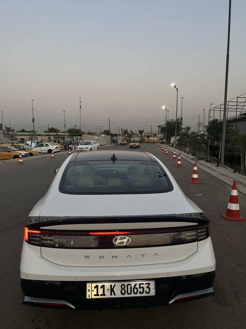 السلام عليكم سوناتا2024 خليجيه كفاله من الشخطه وكلشي السياره بحالة الوكاله ماشيه14000 فول مواصفات1/1 للاستفسار:
***********
