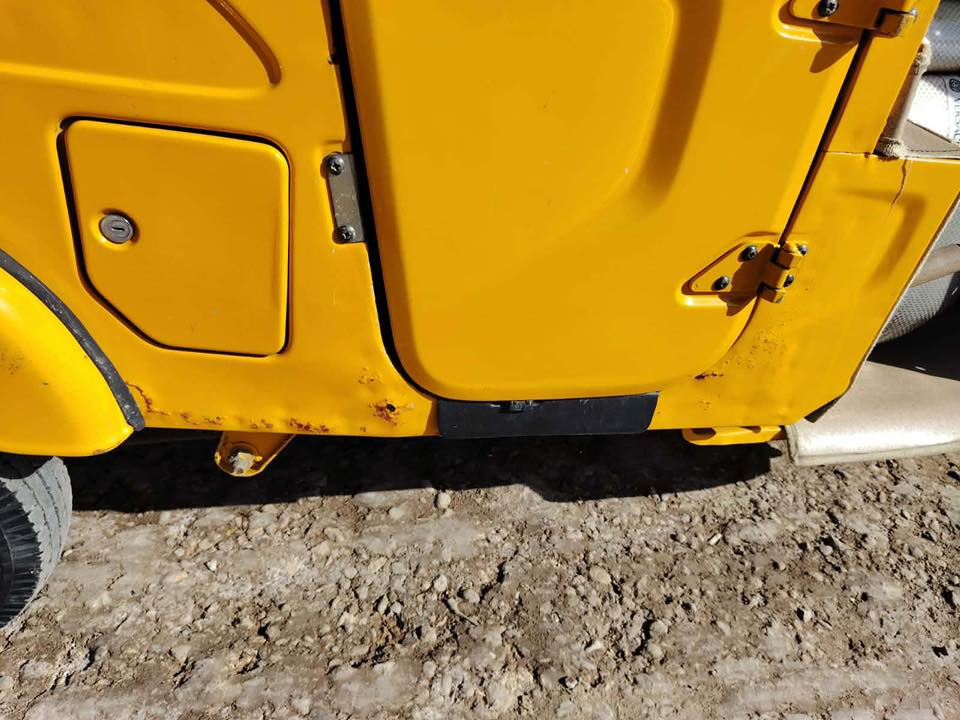 تكتك للبيع موديل 21رقم بغداد بسمي سنويه نكليزي تكاتك بيه ضربه بلغد وتكمه دوسه مامعره عل وض لابلادي اي إستفسار تصل ***********/***********
