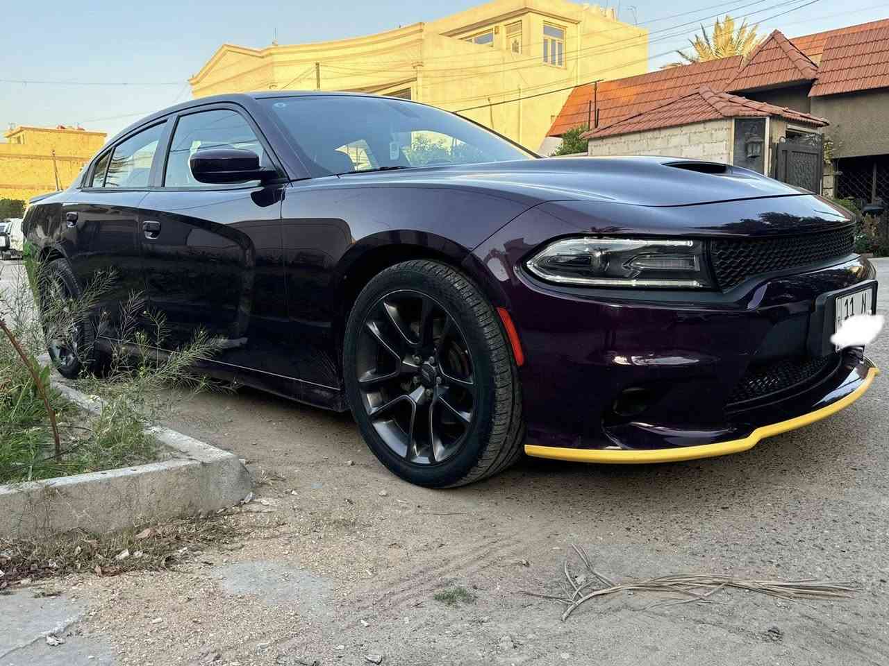 السلام عليكم 
للبيع فقط جارجر GT خليجي 2021 رقم بغداد ماشية 35 Km جديده جداً ما بيه اي نقص ابد فول موصفات مكفوله من صبغ والتبديل 
بيه فقط بارد بصندوك السيارة 
السعره 272$ورقة مكانه بغداد شارع فلسطين ***********
