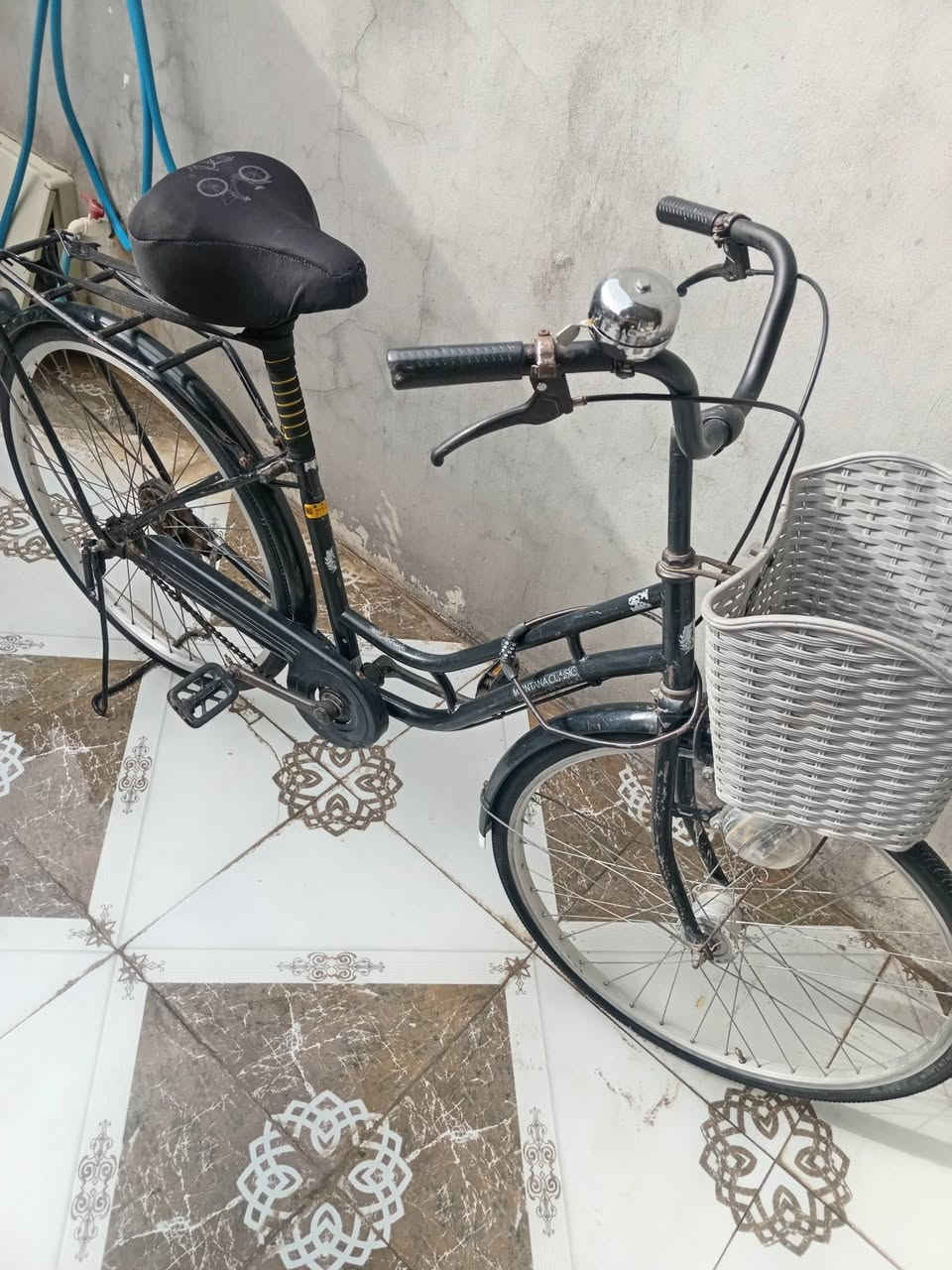 السلام عليكم باسكل ياباني  الاصلي البيع ويل حساس كامل كله شغال السعر 65وبيه مجال الاتصال حجم 26 ***********
