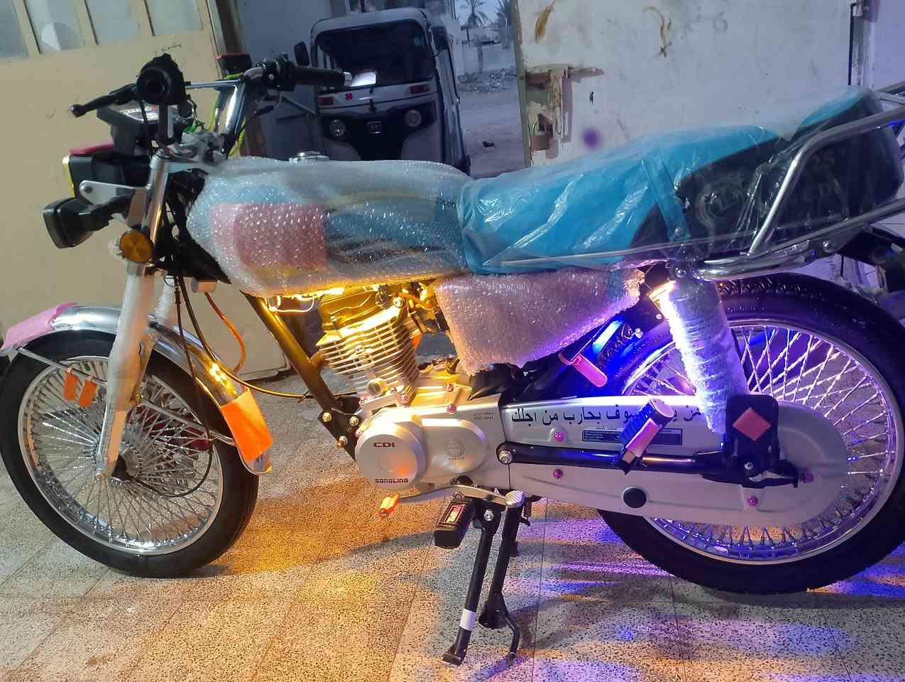 السلام عليكم دراجه تايكر للبيع موديل 2025 دراجه كفاله عامه اي نقص ما بيهه صلنصه  رياضيه الصليه  الدراجه جديدة  بعنه الكلمه 5 اوراق مال وكيل شلعه ومعدل تجي وتشوف بعينك وانته احكم سعرهه 750 وبيهه مجال قليل مكاني بعقوبه تقاطع القدس رقمي واتساب فقط ***********
