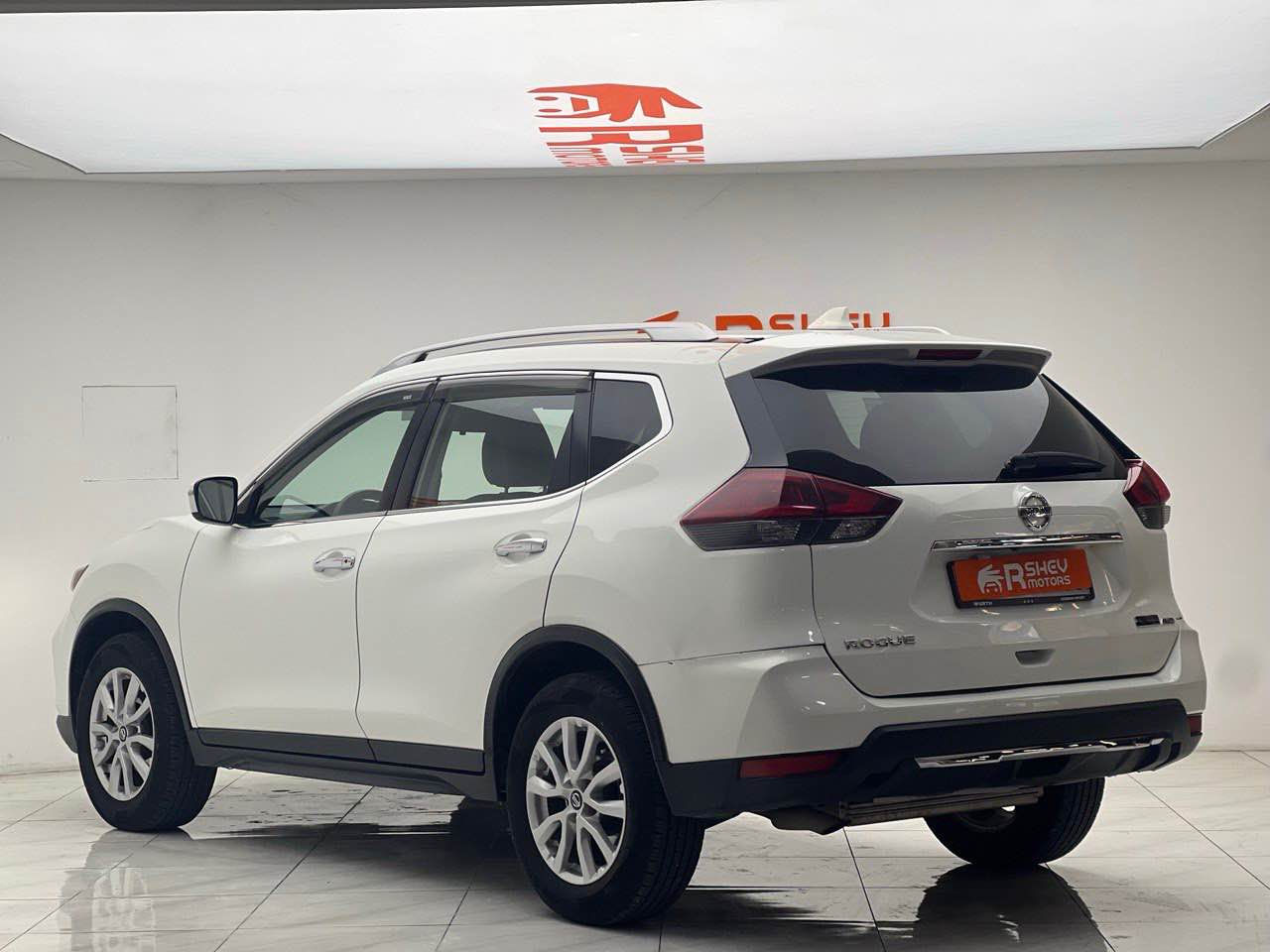 Nissan rogue 2020
نيسان روج ٢٠٢٠
مواصفات SV فول
دفع رباعي 4x4
مكينة ٤سلندر.
ماشية 81,000ميل
بدون صبغ 
مكفولة من كير و محرك و حجر كزوز

و ب سعر(184$) ورقة و بيها مجال للطيبين

مكان السيارة

دهوك -معرض ارشف R-Shev
رقم51 من معارض التيرمينال 

***********
*********** دهوك, العراق
