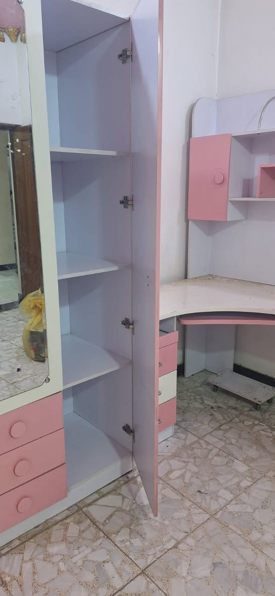 السلام عليكم
غرفة نوم للاطفال للبيع
السعر ٢٥٠ الف
بغداد السيدية
للاستفسار 

0771 683 1446
