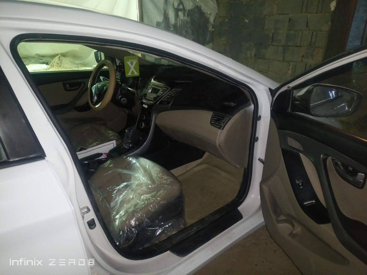 السلام عليكم
للبيع النترا 2015 رقم بابل مكينة 1800 خليجي ، ضررها (متجايه ومصبوغه عام ) السنوية ساقطة 
السعر 85 وبيها مجال 
المكان انبار الفلوجة 
**مكلف بالنشر**
***********
