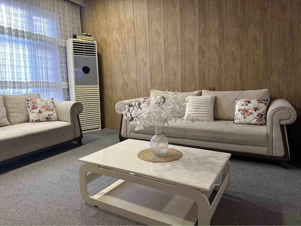 زۆر تازەو بێ عەیبە ٢ ڕەنگ قوماشی گۆشەی لەگەڵە *********** السليمانية, العراق
