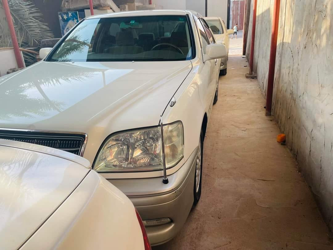 اصولية تحويل ثاني يوم رقم بغداد الجديد
2002 بدون كصه بدون حادث
مكان السياره بغداد الكرخ

السعر 160 ورقه

***********
