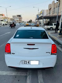 كرايسلر 300 • ٢٠٢٢ • فول فول