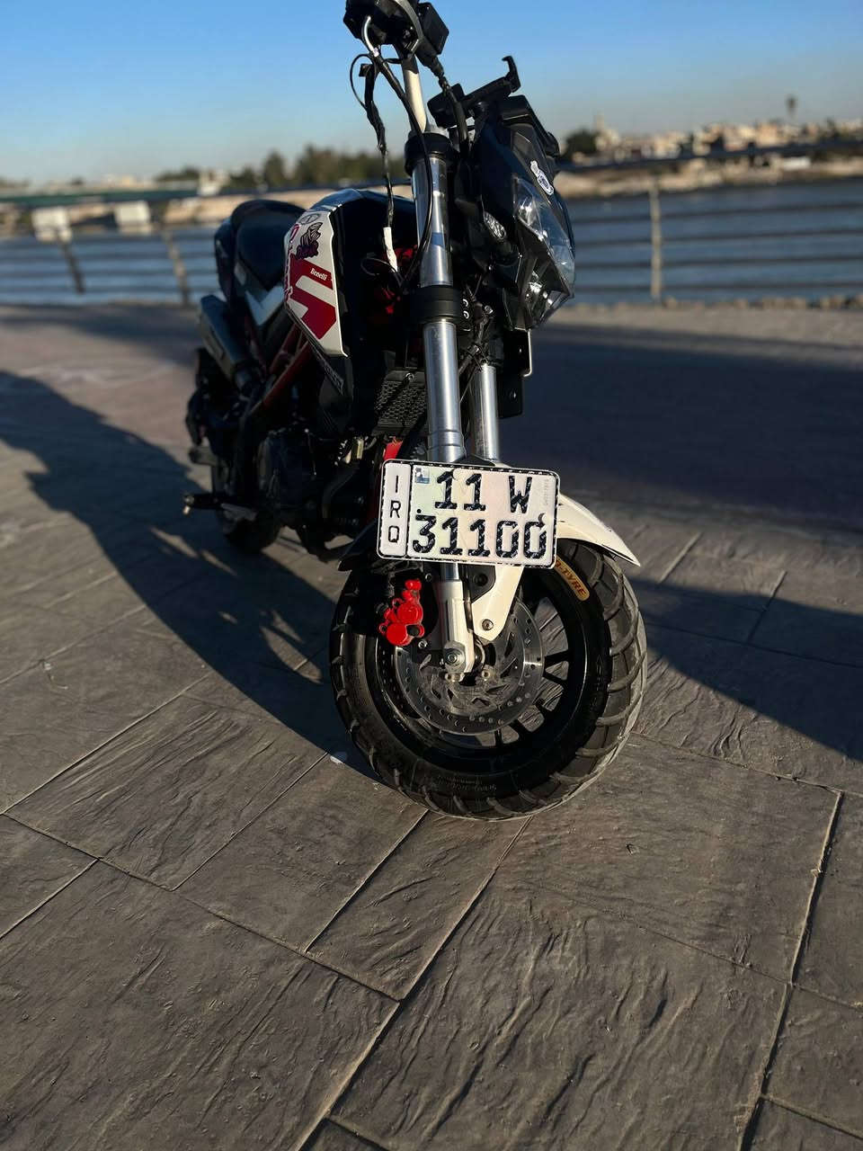 بنيلي تي ان تي 135 ss
النسخة الرياضي 
الدراجه مكفوله بكلشي نضيفه جديده لوك جانت مضمومه 
موديل 2022 بل حقيقه احلى بهواي من الصور رقم حديث انكليزي بأسمي تحويل ثاني يوم 
للاستفسار ***********
