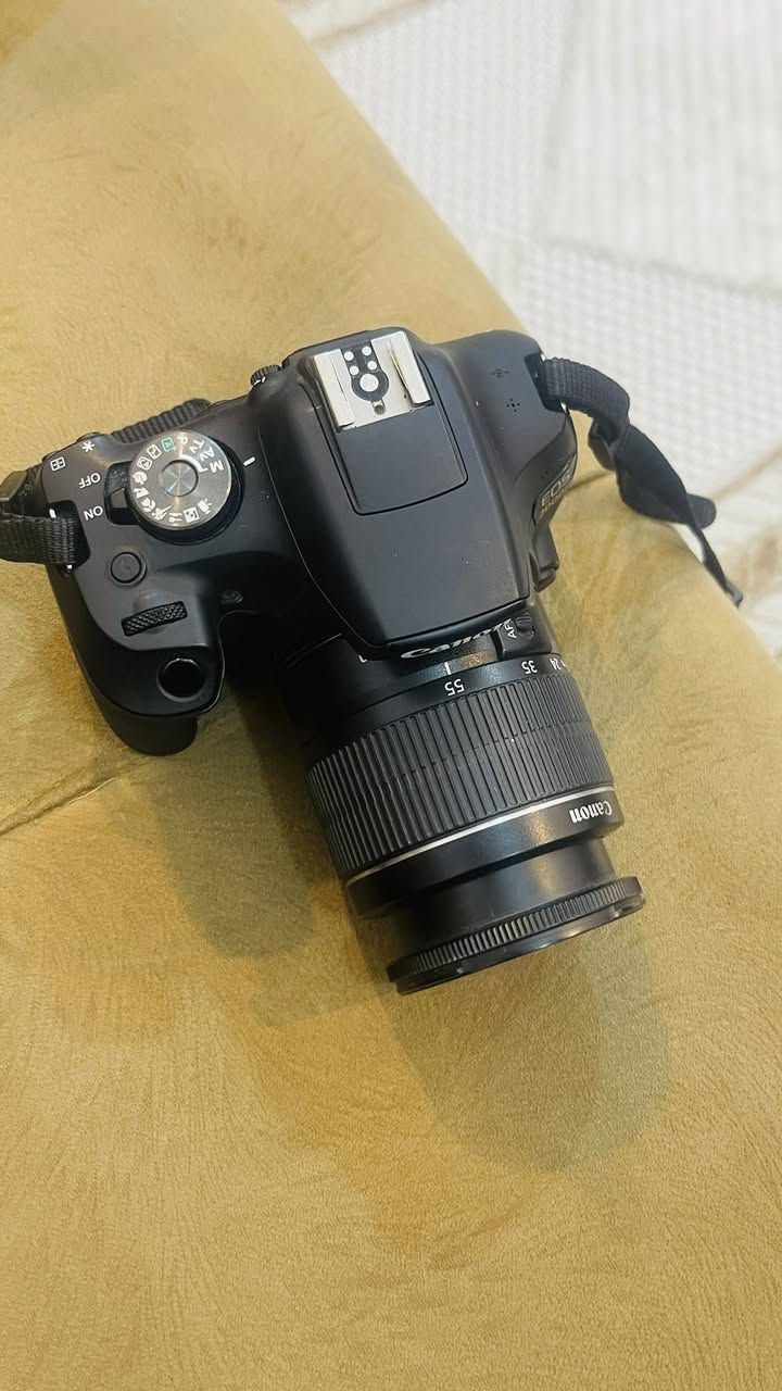 كامره كانون بسعر مناسب مع نموذج من تصويرها
ملحقاتها كامله كارتونها وبطاريات ثنين وشاحنه 

سعرها بس ب 300 الف قفل عنوان البصره موجود توصيل جميع المحافضات ***********
