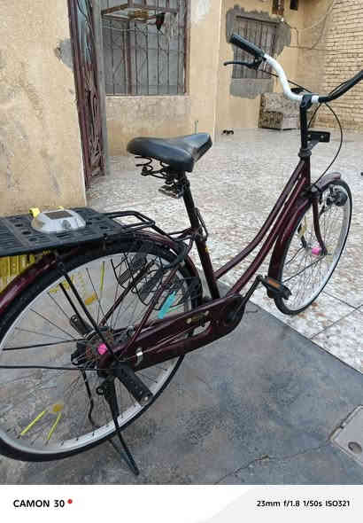 السلام عليكم بايسكل جديد نظيف بايسكي كفاله عامه
موديل 22 مكان بغداد ابو غريب السعر 110 بي مجال***********
