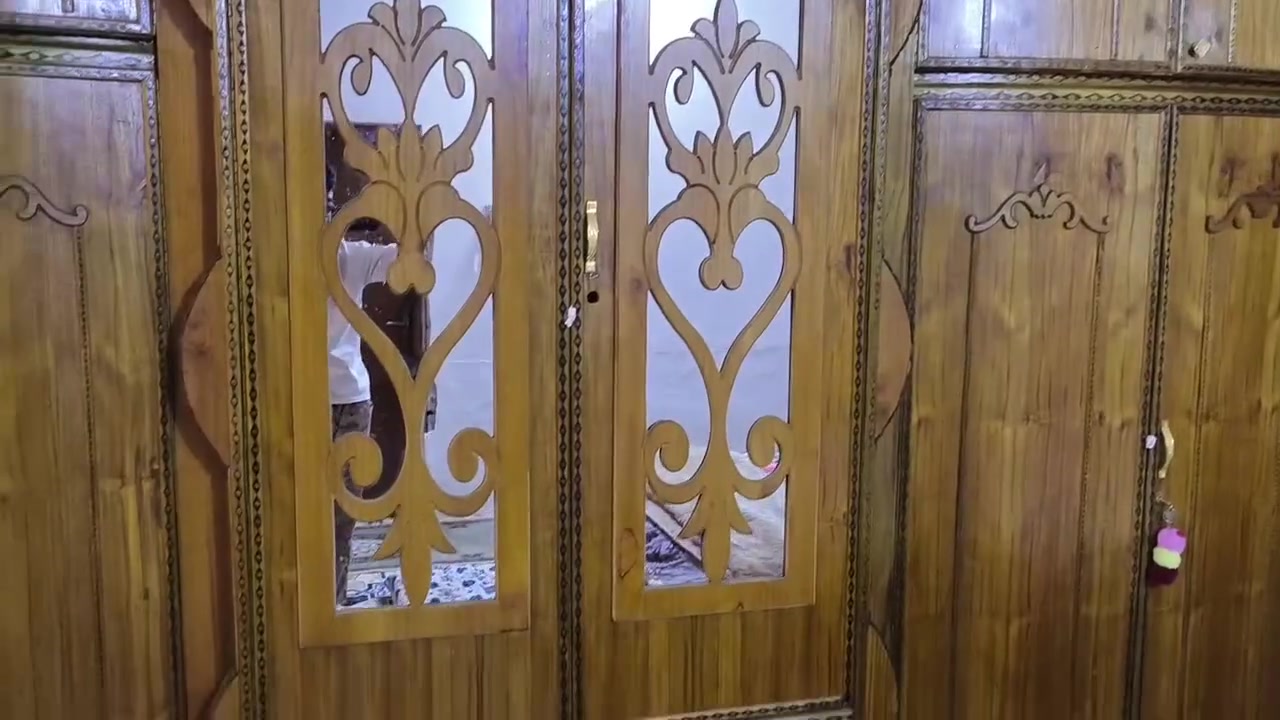 غرف خشاب البيع بعد جديده مكاني ابو صخير بساميه رقم ***********سعر850بيه مجال
