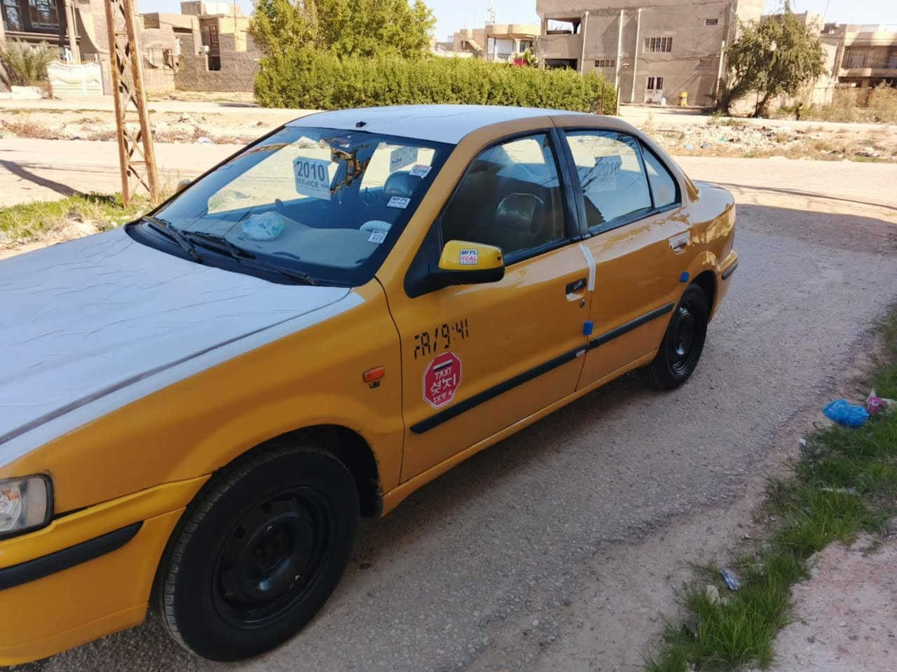 السلام عليكم سمند 2010 مكفوله كفاله عامه من ضربه والصبغ مكينه فرنسي تخم تاير صدر امامي خلفي جديد مشط استيرن جديد لايت زنون سياره حلوه وخير من الله سعره 28 وبين مجال العلوان بغداد وهاذه رقمي *********** سياره مصفره هيه وغرمات وحته شاشه بيه سيار وشكرا
