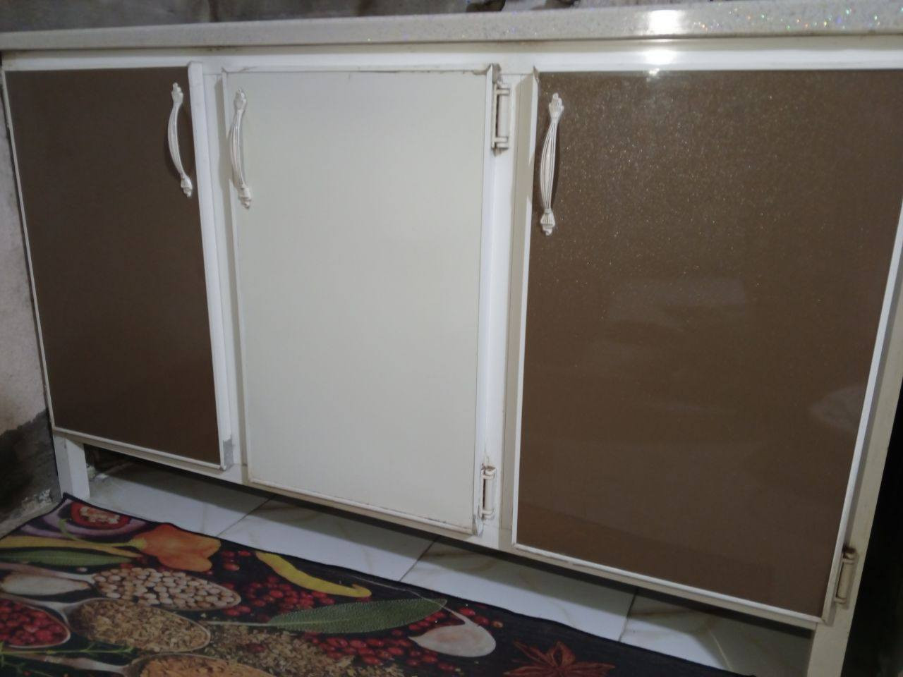 السلام عليكم 
سنك للبيع السعر 180 نضيف كلش


**إذا كنت صاحب هذا الإعلان وتريد حذفه لأي سبب، رجاءا أرسل رسالة إلى الدعم الفني**