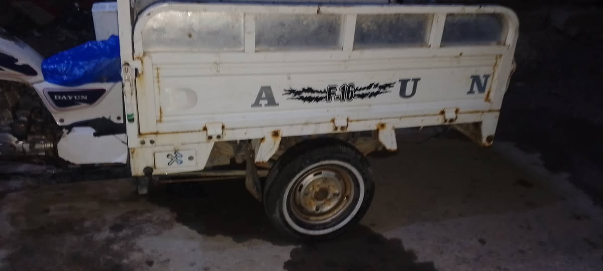 سلام عليكم ستوتي موديل 22 اوراق كامله مفتوح المكان الغراف ستوته جاهزيه نقرت لي كويرو بدلات بقياس بيزنزار قليل اوراق كامله وراعيها يمي ما مرقمه اوراق سعر اثنين وبيها مجال مليونين وبيها مجال المكان الغراف وهذا رقمي‏‪***********‬‏
