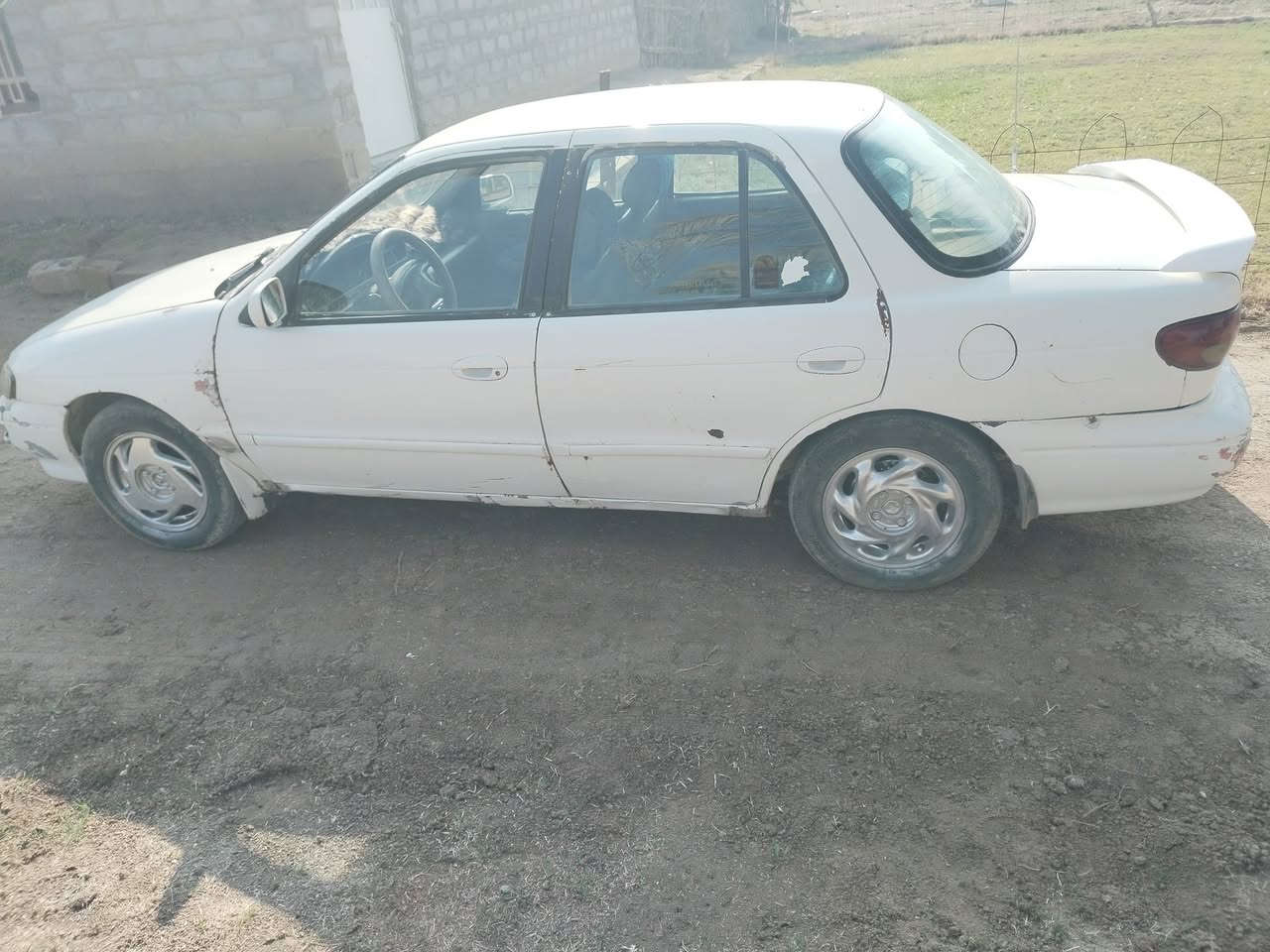 السلام عليكم ورحمة الله وبركاته للبيع سياره كيا سيفيا موديل ٩٥ بغداد محرك وكير وتايرات وكشر نظيف وكهربائيات كله شغاله سياره بسمي سنويه ٢٩ تحويل مباشر السعر ٣٧ وبيه مجال للطيبين رقم الجوال ***********.)) (***********
