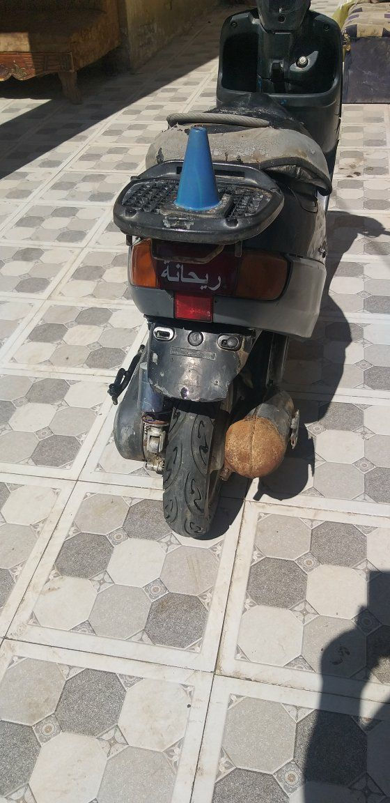 سلام عليكم 
بطه خطين ياباني كامله كله شغال عده باتري مراوس بفراشه حته لو كايمه 
مكان طويريج


**إذا كنت صاحب هذا الإعلان وتريد حذفه لأي سبب، رجاءا أرسل رسالة إلى الدعم الفني**