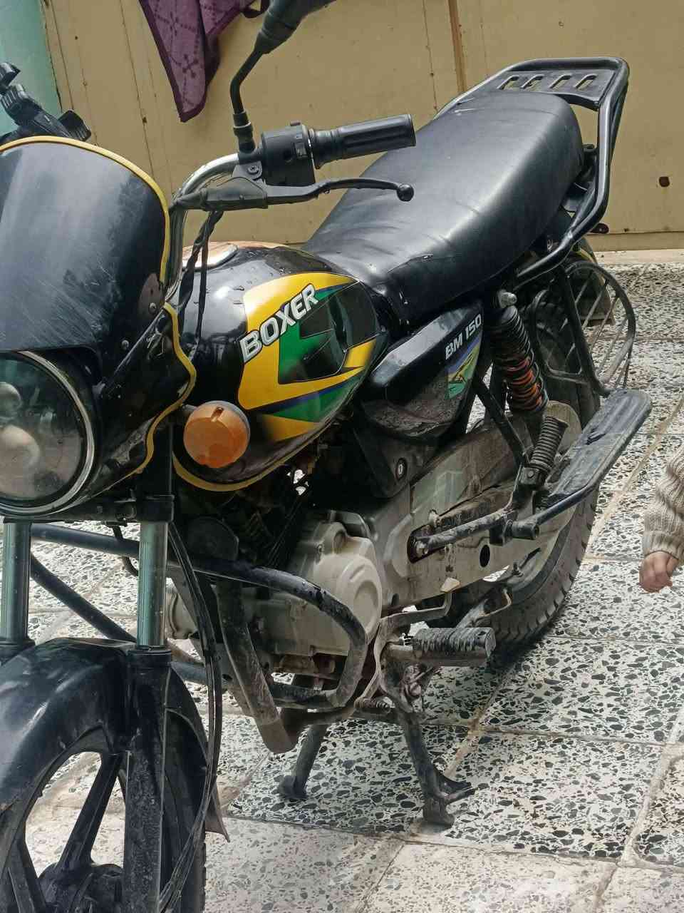 السلام عليكم 
دراجة بوكسر 2022 👍🏼
دراجة شغاله هندر سلف 
بيها الاوراق اعتقد استنساخ وهاي صوره للاوراق 👇🏻
اريد اراوسها ب دايون لايتي حتى لو انطي فرق بسيط 
مكانها ديالى بعقوبة


**إذا كنت صاحب هذا الإعلان وتريد حذفه لأي سبب، رجاءا أرسل رسالة إلى الدعم الفني**