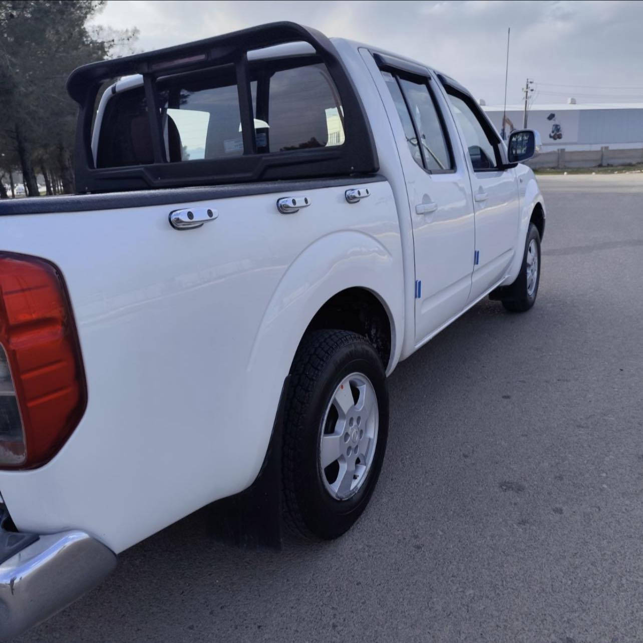 ئۆتۆمبێل: ناڤاری مۆدێل 2009 

بۆیاغی نیە دووپەڵەس

ســــعر $ یەک کۆمێنـت بکە راســـتەوخۆ بــۆ دێـــت🟢

اردی هه یە 4تایەی لۆکی لەژێرە 
سەنەوی تازەیە مەکینەی کراوەتەوە 
بێ عەیبە بێ مەسرەفە بێ تەقەوڕەقە

ژمارەی خاوەن سەیارە:👇
***********
***********
