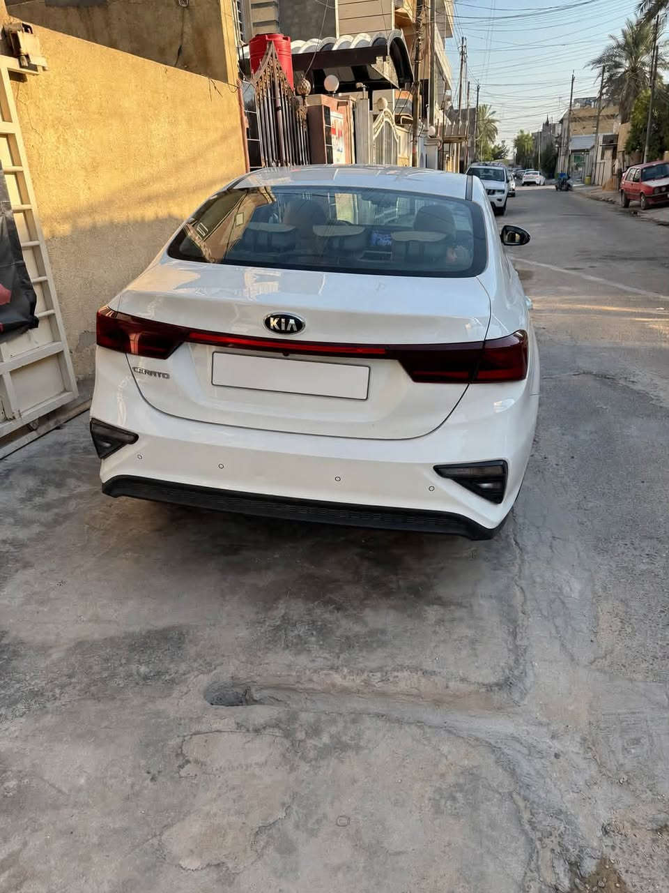 السلام عليكم سيراتو موديل ٢٠٢١ رقم بغداد الدولي بأسمي فول مواصفات عدا البصمة السيارة ويل كب حجم ١٦ تحكم سترين تبريد قطعتين داخل لونين فتحة سقف سلايد روف ٥ تجاوي متحركة الكشن الخلفي قلاب حساسات خلفية بلادية مري شفط اشاير بالمري اطارات نيكل على الابواب لايت عالي ناصي زينون ماشية 41 الف بحالة الزيرو حتى لزكات الشركة بعدهن بيهه السيارة كفالة عامة من الصبغ والحالوب والرصعات ببهه بارد بسيط جدا على كد شبر بهلال الجاملغ الخلفي السيارة جاهزة ومتعوب عليهه بيهه تخم تاير جديد دنلوب ياباني مدوشمة صندوق وكاعية جلد السعر ١٦٠ وبيهه مجال بسيط مكاني بغداد


**إذا كنت صاحب هذا الإعلان وتريد حذفه لأي سبب، رجاءا أرسل رسالة إلى الدعم الفني**