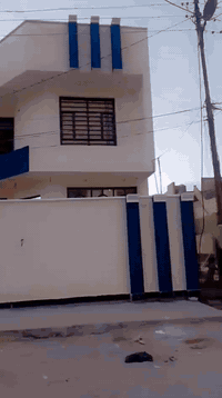 سلام عليكم متابعينا الكرام جانب من اعمالنه صبغ واجهيات بأسعار مناسبه بابل لتواصل ***********
