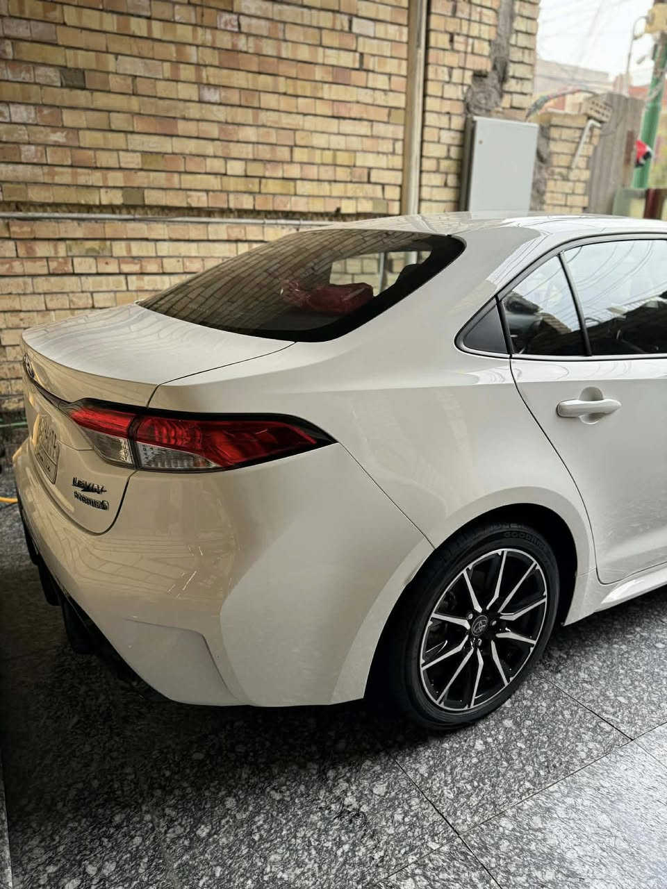 كورلا 2023 هايبرد
شكل الامريكي الاس (يختلف شكله عن العادية )
مكفولة السيارة وجديدة 
ماشية 23 الف 
مواصفات 
فتحة
بصمة 
شاشة 
كشن جلد بلاد 
كشن كهرباء 
فول تحكم 
تخم تاير جديد 
رقم بغداد الجديد وبأسمي 
مكانها بغداد 
السعر 150 وبي مجال 
للاستفسار 
***********
