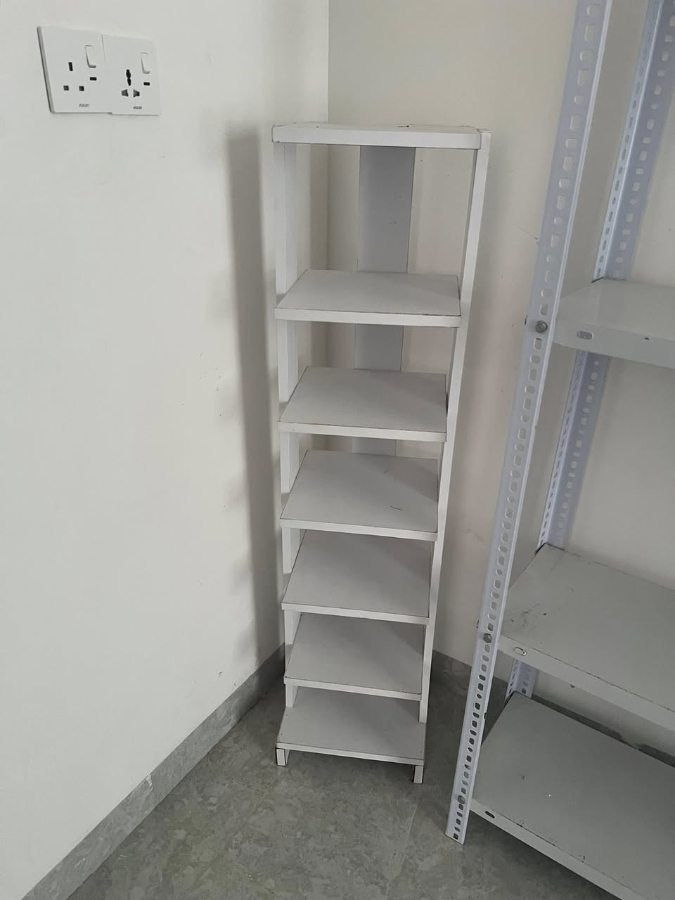 السلام عليكم من رخصة الادمن
غراض نضافتهم ٩٥٪؜

مكانهم الجغيفي الثانيه 

ستاند حديد للملابس تركي ٥٠ الف 

ستاند تخزين طلاء ألمنيوم ٤٥ 

رف خشب ٣٠


**إذا كنت صاحب هذا الإعلان وتريد حذفه لأي سبب، رجاءا أرسل رسالة إلى الدعم الفني**