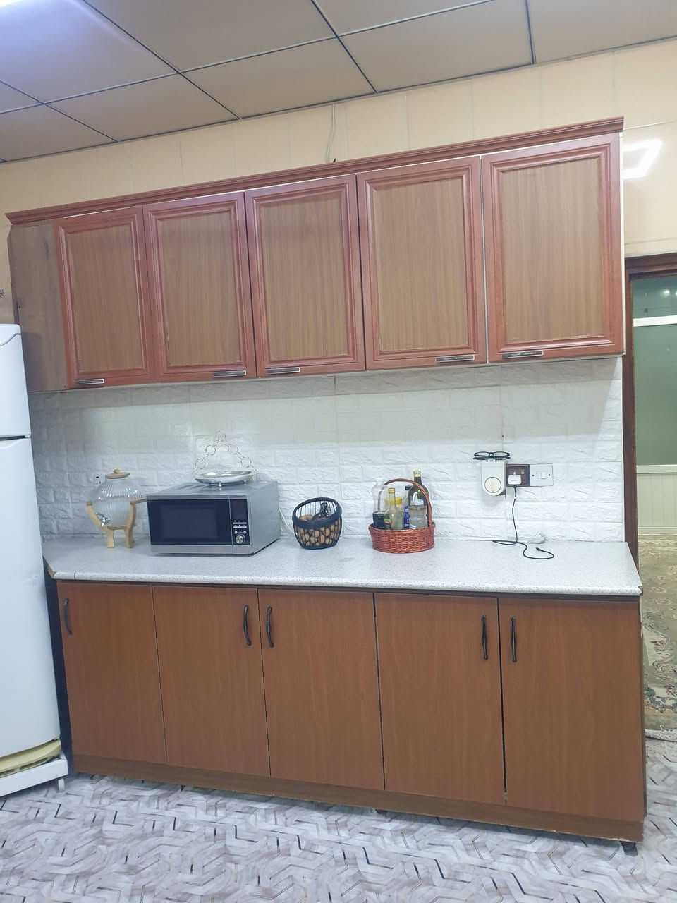 ئەم کەوانتەرە بۆ فرۆشتن لە سلێمانی -  کانی با  ٧٥٠  هەزارو معامەلە تەباخ و سەلاجەی لەگەڵ 
نیە
بۆ پەیوەندی ***********
