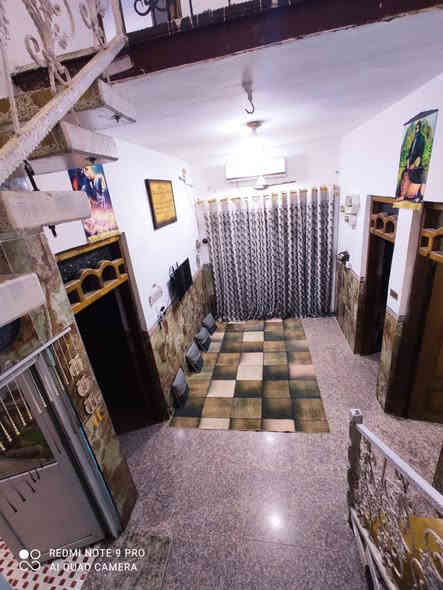 السلام عليكم.. بيت بحي الرساله مساحه ١٢٠ مربع طابق ونص.. الاستفسار.. ***********
