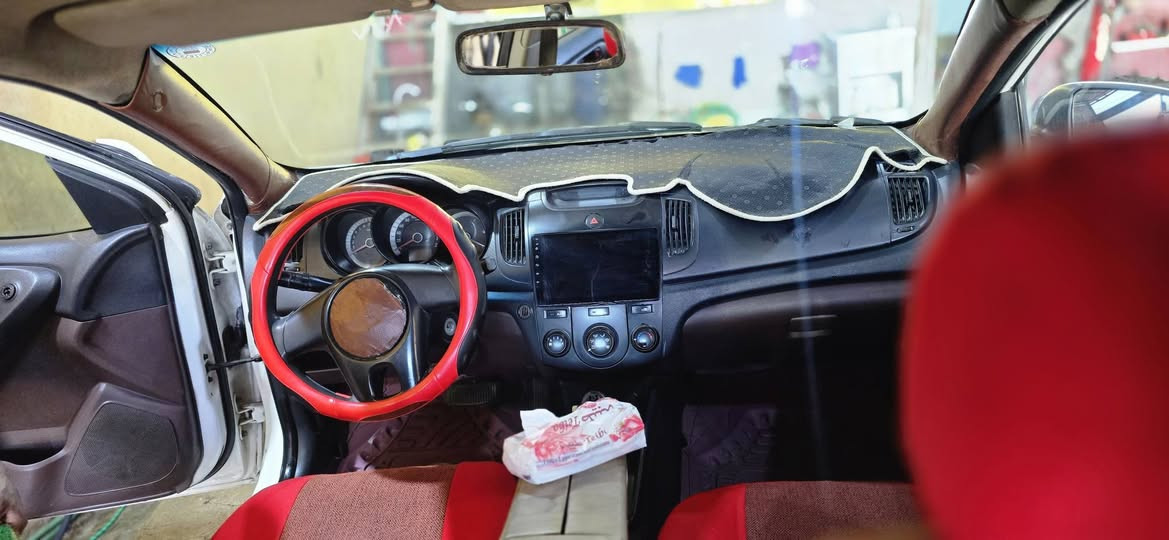 سلام عليكم هاي خص نص لهل التكسي 👉👉
كيه سيراتو بيها صفحه وبيها باردات 
موديل 13دولي بسمنه 
كير مكينه كارتون🥰👉
حداديه 70
تخم تاير اضافه ويل 👴جدد
دومشه غرفه جديده شرط النضافه 
شاشه وكامره سنتر لوك معه اشاير ترحيب🥰🥰👉
تبريد منضومه جديده بقه بس الغاز يعني شرط 
سياره كشرها ماكفول تكم شواصي كص نقل جثه وغرامات ومداور عل شرط 
مكانها كوفه جاهزه من كلشي كبل للشارع الف مذب عليها شرط فقط بيع 
خوان فقط اتصال ماجاوب خاص سعرها 75
***********واتساب هاذه
***********هاذه اتصال
