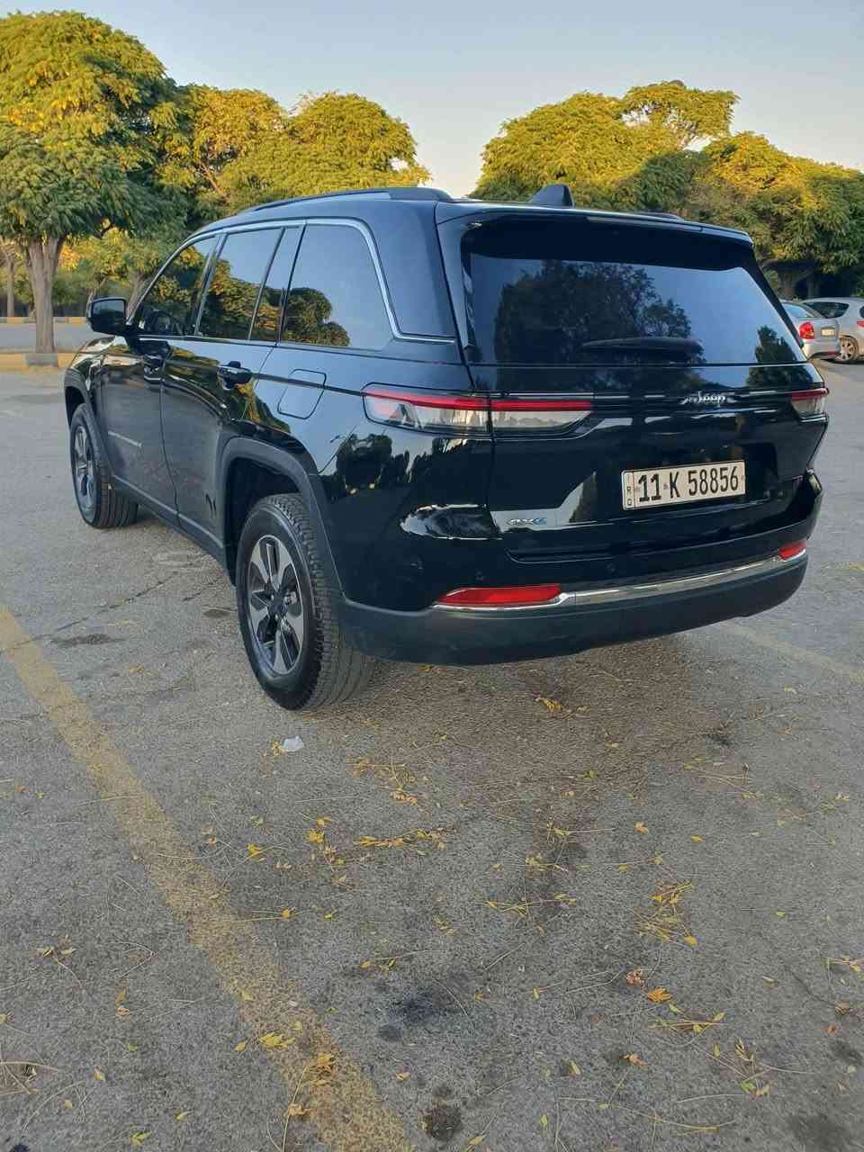 ياالله
السلام عليكم جيب كراند شيروكي    
4XE 2023

Jeep Grand Cherokee 4Xe 2023 2.0L

     

حجم المكينه : 2000  تيربو + هايبرد + بلك ان  بدون أيرباك 

الضرر : السيارة مجفية و مصبوغ عام 
للعلم السيارة مصلحة تصليح درجة أولى  خالية من العيوب  

          حالة الايرباك : سليم مطاك ولا ايرباك
ماشي فقط 13 الف يعني جديدة 
#مواصفاتها

1.شاشه 

2.بصمه

3. تشغيل عن بعد

4.دمام خلفي

5.كشنات جلد

6.كشن السايق ميمري

7.كشنات كهرباء

8.صندوك كهرباء

9.حساسات خلفيه

10. قطع تبريد 

11.اشاير بالمري

12.رادار امامي

13.رادارات 360

14.ثلاث وضعيات قياده

15. بنوراما فتحتين

16. كير ماوس

17. نظام منحدرات

18. هيترات بالكشنات 

19.ويل كب كروم

20.لايتات لد

21.بكلايت لد

22.كشافات

23.بصمة ابواب
24 . شاشة عدد ٣ قطع
فول مواصفات 1/1 جاهزه مرقم بغداد تحويل ثاني يوم

تفاصيل اكثر هذا رقمي 
*********** تحياتي 

مكاني بغداد
