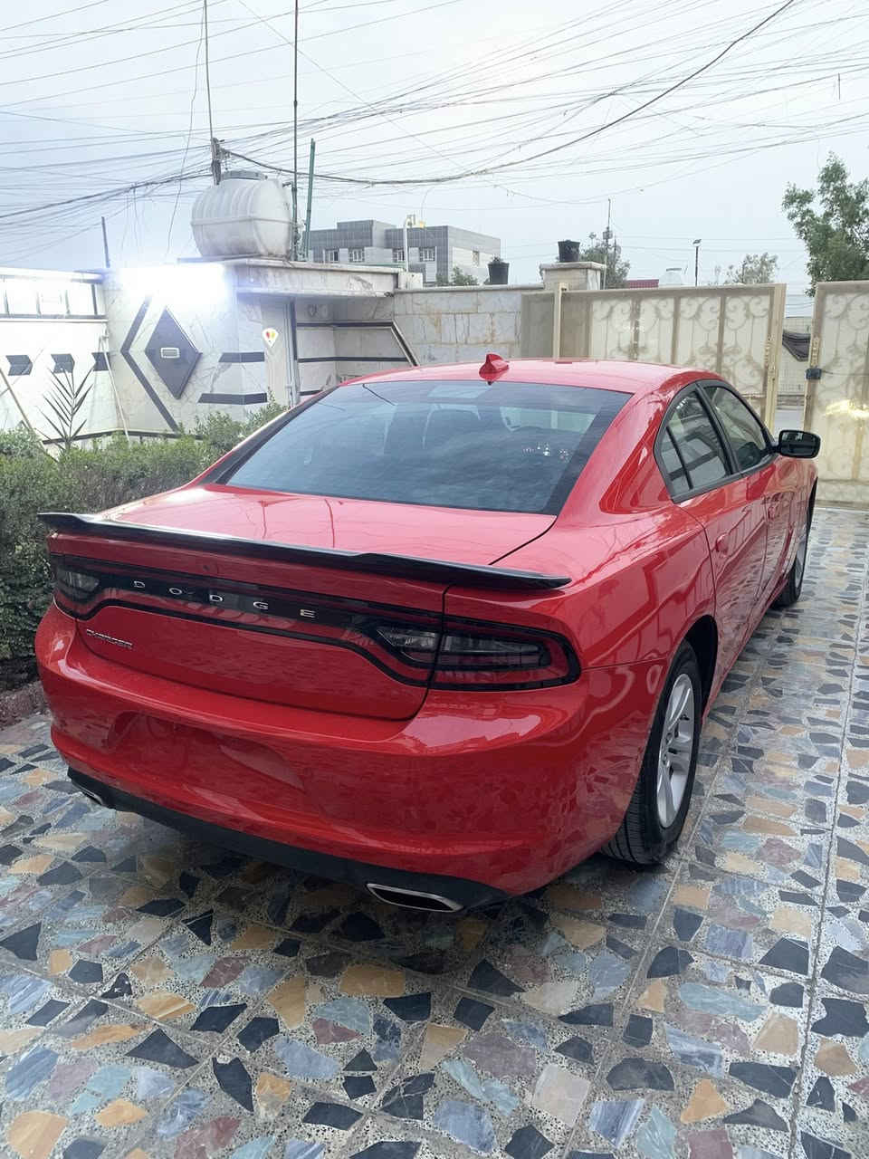 السلام عليكم للبيع فقط
جارجر 2023 أصل الأصدار الأخير sxt
منفيس بأسمي رقم فحص مؤقت 
لون أحمر طماطة مميز 
ماشيه 29 
أيرباك راجع سستم شركة دشبول بلادي على الفحص شرط
شاشه جبيره كار بلي 
سماعات سستم alpaen مضخم صوت
حساسات وكامره وتشغيل عن بعد 
 ومواصفات الsxt الباقيه معروفه 
حادث جاملغ فقط يعني قطعه وحده صبغ 
 الشواصي كفاله الدعاميه الاماميه نفسهه مالتهه البلاديه 
كلهه بلاديه السياره مي وتبريد الشركة نفسة
السعر. 245$ ورقه 
مكاني بغداد جديده 

‭0773 548 4352‬
