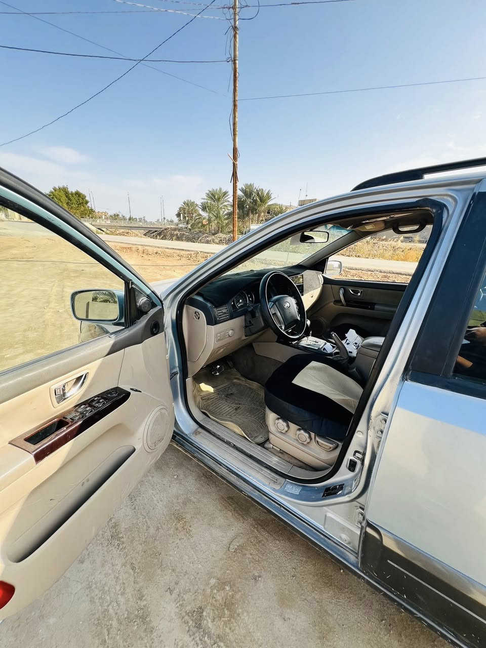 سلام عليكم كيا سورنتو 2007خليج رقم إنكليزي مصبوغه عام الجماليه مكفوله شواصي الضربه والكص فور ويل  مكينه وكير قبل شهر بدنها مكينه خير من الله كزاز اترأي لربيل الكهرباء كلها شغاله تحكم استيراً جهازه السياره من كلشي ربع ماتذب عليه شاشه كأمره خلفيه السعر 90 وبيها مجال شراي اتشلع أعيوني واتخاذها ***********
